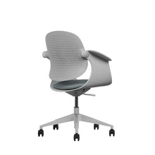 Load image into Gallery viewer, F2 Executive Office Chair