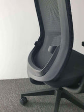 Load image into Gallery viewer, KW171M-B Stylish Executive Chair - MyDesk.SG