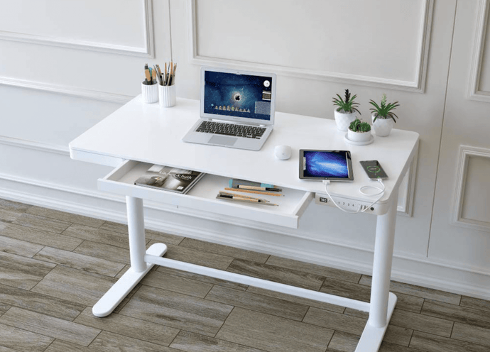 An In-Depth Guide to Choosing the Right Study Table for Your Home Office