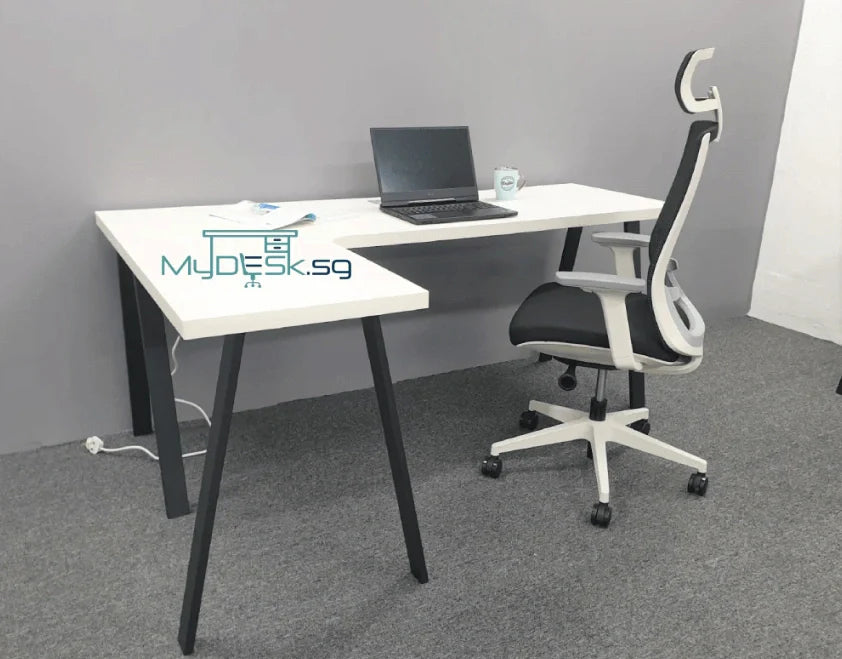 Top 3 L-Shaped Desks in Singapore for Small Spaces, Style, and Productivity