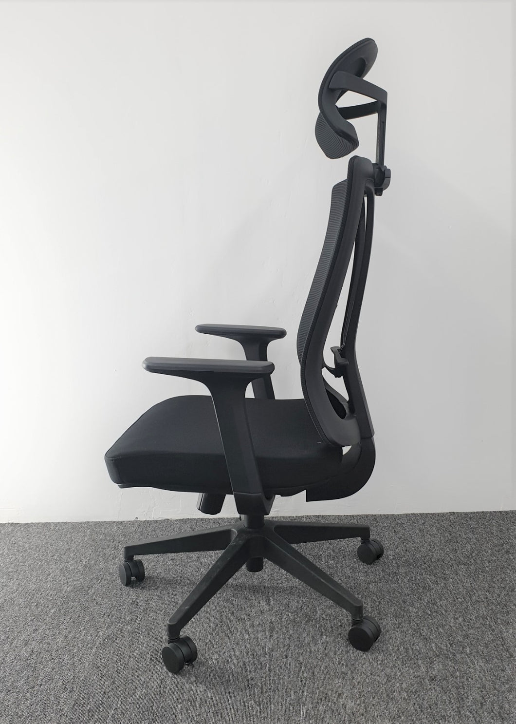 KW92H Y-shaped High Back Mesh Executive Chair