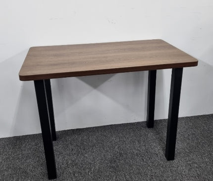 Straight Metal Legs - (Black or White)