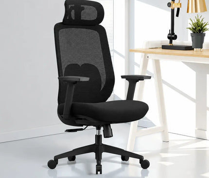 Ergonomic chair in black color