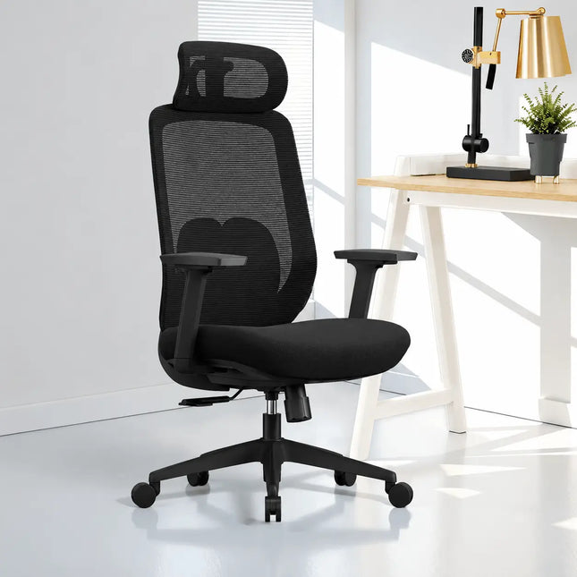 Ergonomic chair in black color