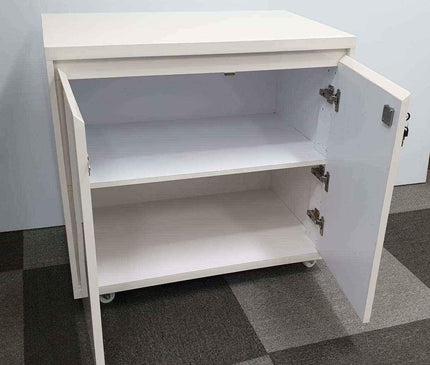 Cabinet with doors, wheels and lock - MyDesk.SG