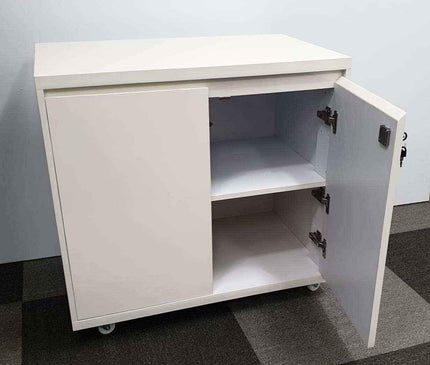 Cabinet with doors, wheels and lock - MyDesk.SG