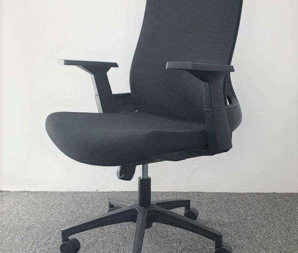 KW82M Stylish Executive Chair - MyDesk.SG
