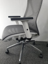 Load image into Gallery viewer, KW169M High Quality Aluminum Base Executive Chair - MyDesk.SG
