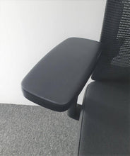 Load image into Gallery viewer, KW171M-B Stylish Executive Chair - MyDesk.SG
